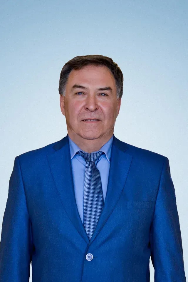 Лиховцов Сергей Евгеньевич - администрация ВКУиНТ